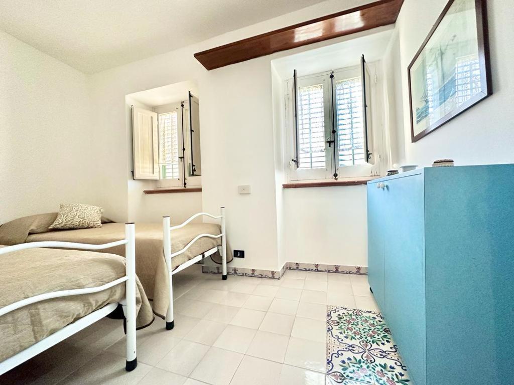 Molo Sea View Apartment تْشيفالو المظهر الخارجي الصورة