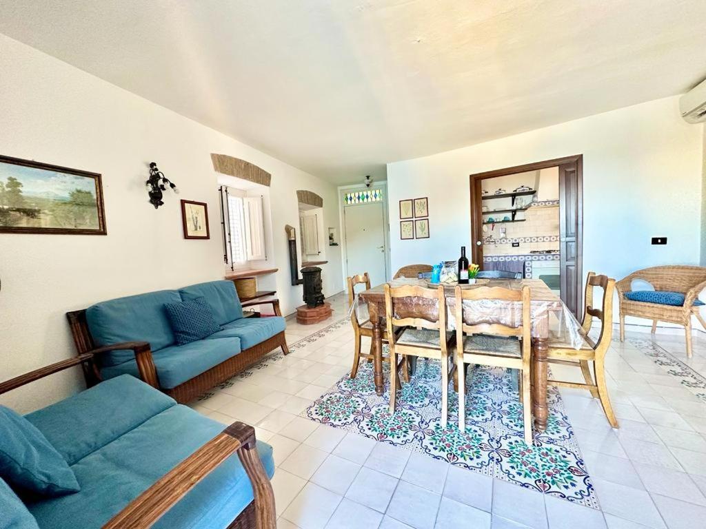 Molo Sea View Apartment تْشيفالو المظهر الخارجي الصورة